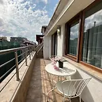Homelike Residence